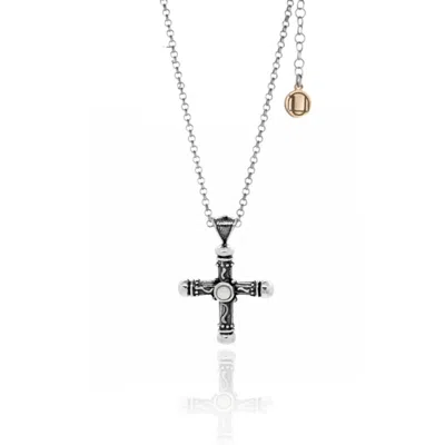 UNALOE WOMEN'S SILVER / WHITE SAKROS CROSS NECKLACE IN STERLING SILVER WITH NATURAL MOTHER OF PEARL