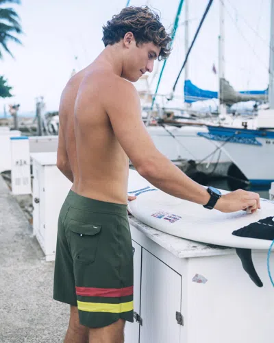 UNITED LEGWEAR MEN'S PHANTOM-ECO BLOCK PARTY BOARDSHORT 18"