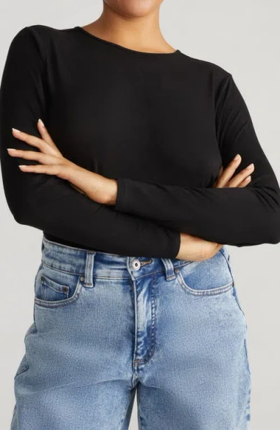 UNIVERSAL STANDARD UNIVERSAL STANDARD JOAN RELAXED FIT T-SHIRT