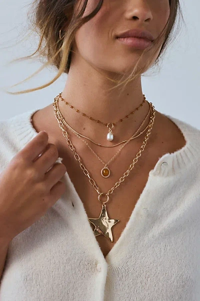 URBAN OUTFITTERS JUPITER STAR PENDANT LAYERING NECKLACE SET IN GOLD, WOMEN'S AT URBAN OUTFITTERS