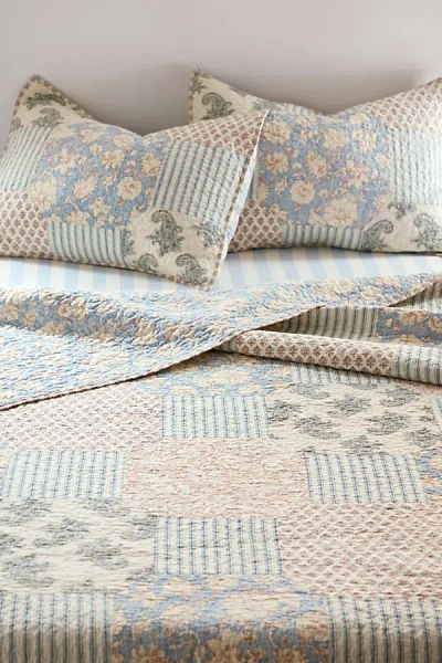URBAN OUTFITTERS PROVENCAL ROSE QUILT SET IN ROSE AT URBAN OUTFITTERS
