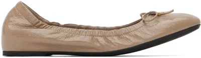 VALENTINO GARAVANI BEIGE VLOGO SIGNATURE PATENT BALLERINA FLATS
