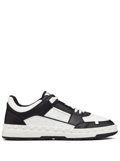 VALENTINO GARAVANI MEN BLACK WHITE LEATHER SNEAKERS, 6 LUXURY SNEAKERS FOR MEN DARVEYS