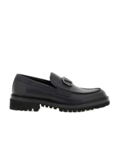 VALENTINO GARAVANI VALENTINO VLOGO SIGNATURE SLIP-ON LOAFERS