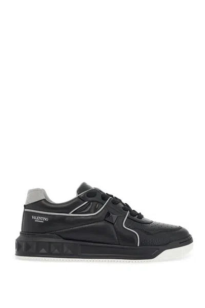 VALENTINO GARAVANI ONE STUD LOW-TOP SNEAKERS