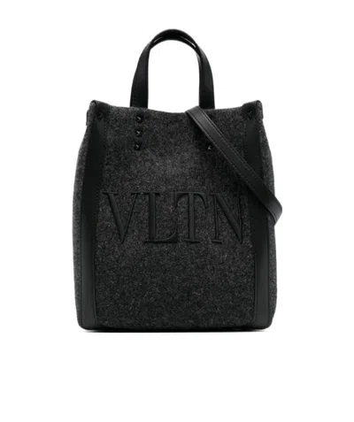 VALENTINO GARAVANI ROCKSTUD-EMBELLISHED LOGO TOTE BAG