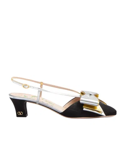VALENTINO GARAVANI VALENTINO BOWOW CROSSOVER STRAP SLINGBACK PUMPS