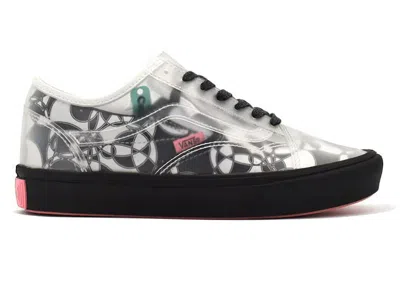 VANS MEN'S VANS COMFYCUSH SLIPSKOOL ZHAO ZHAO YEAR OF THE RAT SNEAKERS IN WHITE/BLACK/PINK
