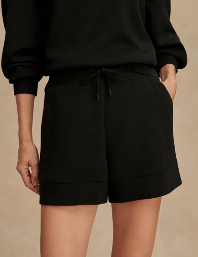 VARLEY WOMEN'S ATRIUM HIGH WAISTED SHORT 4.5"