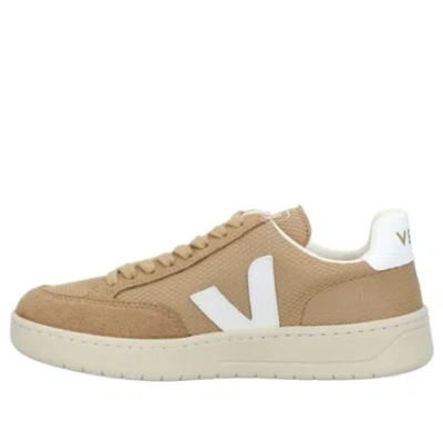 VEJA Veja V-12 Vegan Alveomesh 'Dune White'