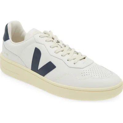 VEJA VEJA V-90 LEATHER SNEAKER