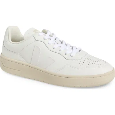 VEJA VEJA V-90 LEATHER SNEAKER