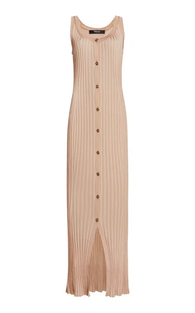 VERSACE MODA OPERANDI