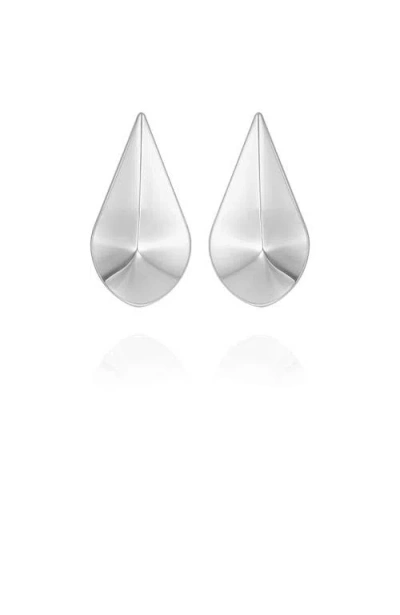 VINCE CAMUTO VINCE CAMUTO CHIC SCULPTURAL DOME DROP EARRINGS