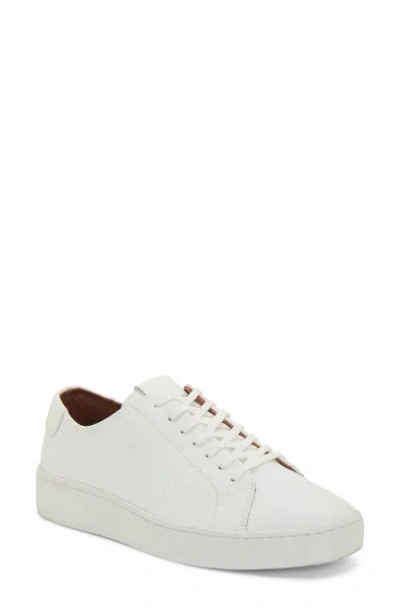 VINCE CAMUTO VINCE CAMUTO HALLMAN LEATHER SNEAKER