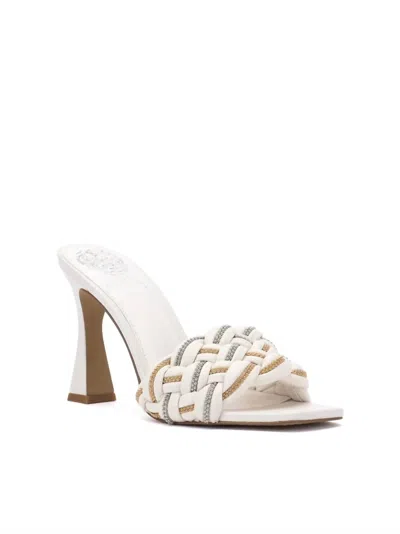 VINCE CAMUTO RAYLEY MULE IN WHITE SWAN