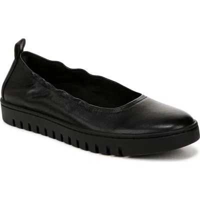 VIONIC VIONIC UPTOWN BALLET SLIP-ON SNEAKER