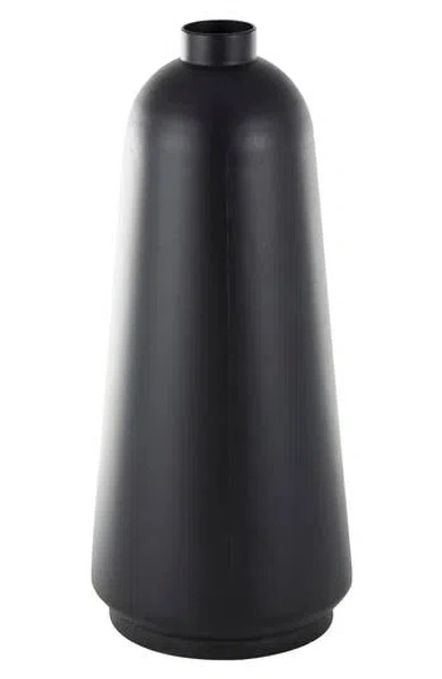 VIVIAN LUNE HOME VIVIAN LUNE HOME BLACK METAL VASE