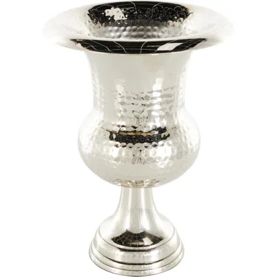 VIVIAN LUNE HOME VIVIAN LUNE HOME METAL VASE