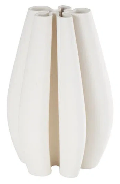 VIVIAN LUNE HOME VIVIAN LUNE HOME WHITE CERAMIC VASE