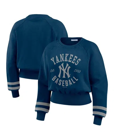 WEAR BY ERIN ANDREWS WOMEN'S NAVY NEW YORK YANKEES VINTAGE WASHED CROPPED PULLOVER SWEATSHIRT