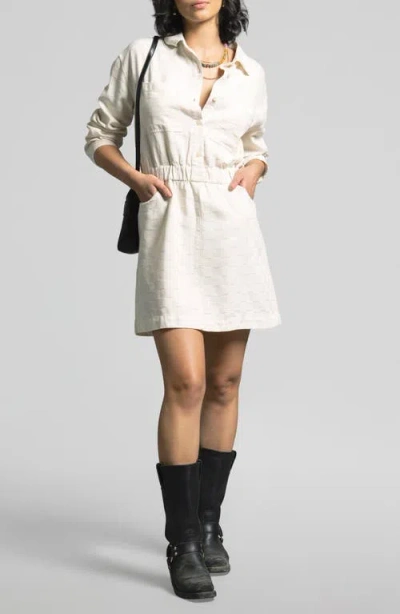 WEEKEND LOS ANGELES WEEKEND LOS ANGELES ADORIA TEXTURE LONG SLEEVE MINI SHIRTDRESS