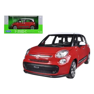 WELLY 2013 FIAT 500L RED 1-24 DIECAST CAR MODEL