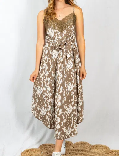 WHITE BIRCH SLEEVELESS TIE DYE WOVEN DRESS IN BROWN