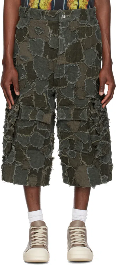 WHO DECIDES WAR GREEN FIELD CAMO CARGO SHORTS