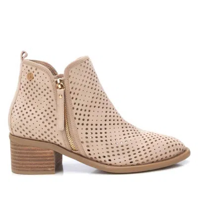 XTI WOMEN'S ANKLE BOOTIES IN BEIGE
