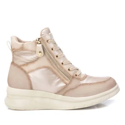 XTI WOMEN'S SPORTY BOOTIES IN BEIGE