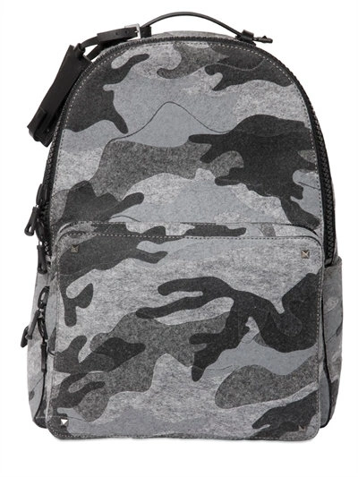 VALENTINO GARAVANI CAMOUFLAGE PRINTED COTTON FELT BACKPACK